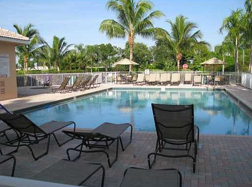 3rd image of 2467 N Coral Trace Cir