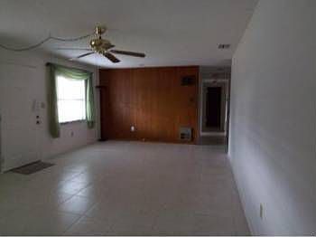5th image of 4611 Belvidere St