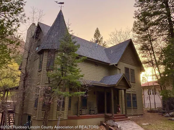 105 N Loop Rd, Ruidoso, NM 88345