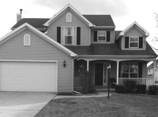 1703 Juniper Ct, Saint Joseph, IL