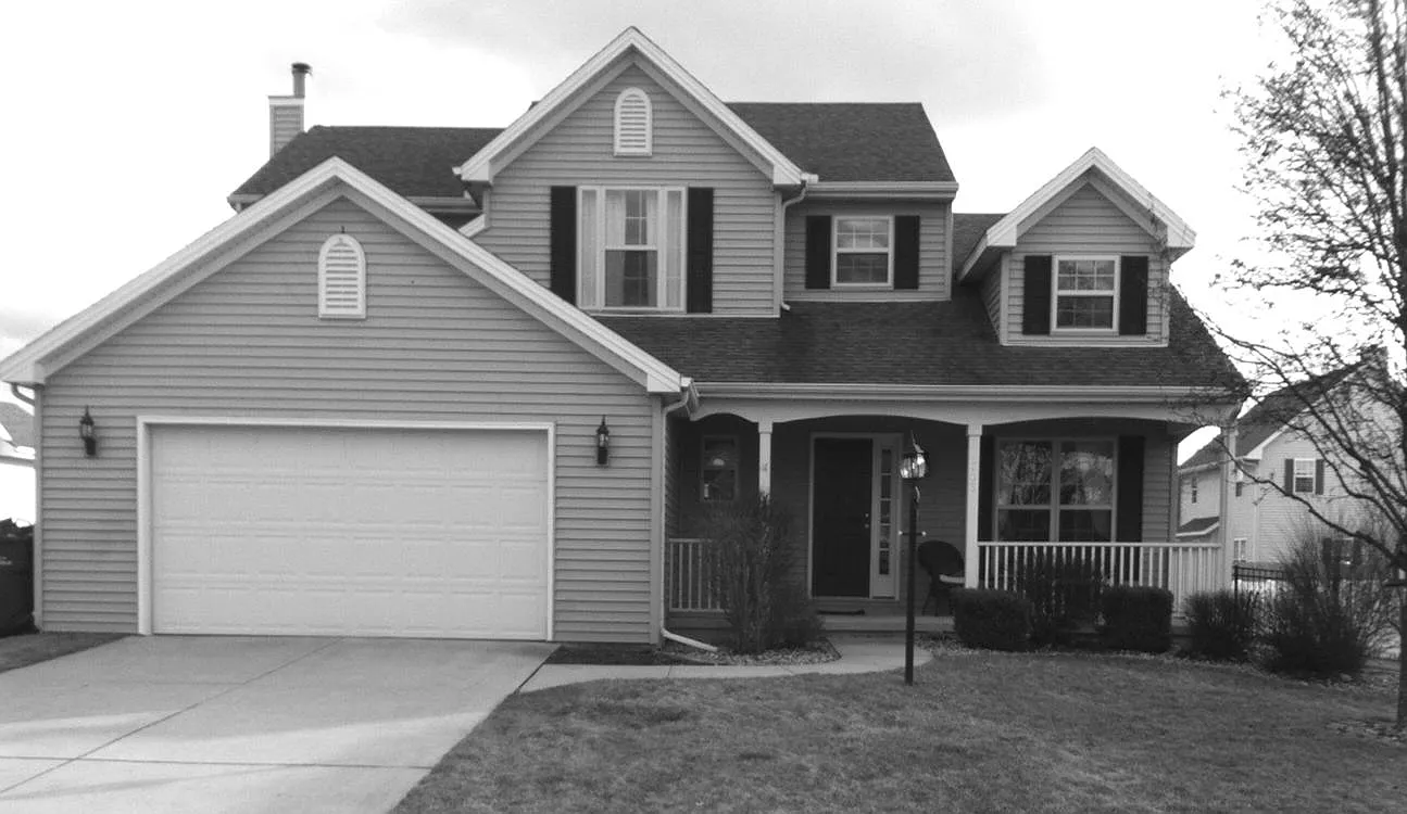 1703 Juniper Ct photo 1