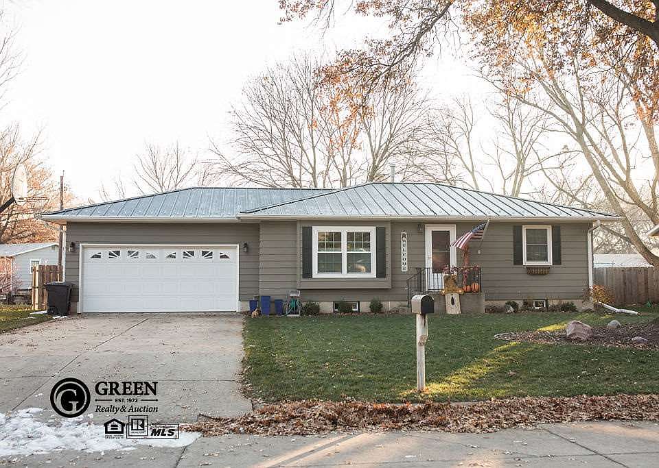 1st image of 1222 N McKaig Ave