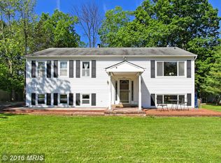 2344 Archdale Rd, Reston, VA 20191