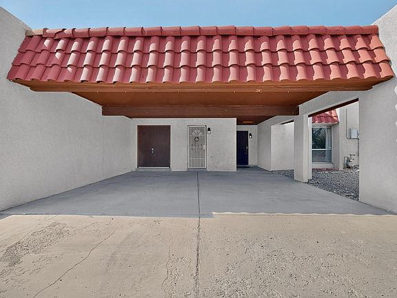 3rd image of 5518 Edie Pl NW