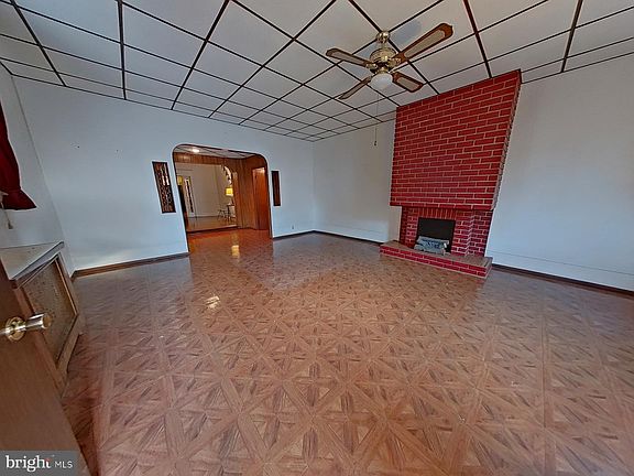 3rd image of 1250 S 21st St