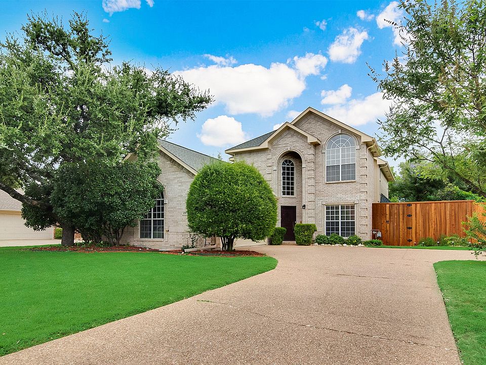 1st image of 4567 Oak Shores Dr