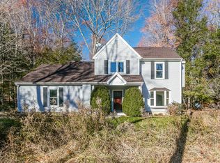 38 Georgetown Cir, Madison, CT 06443
