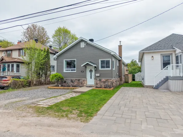 15 Pollard Ave, North Bay, ON P1A 1Z4