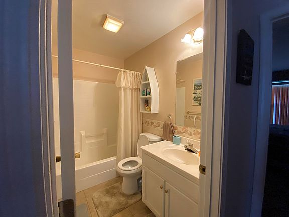 5th image of 1019 County Lane 44 #44