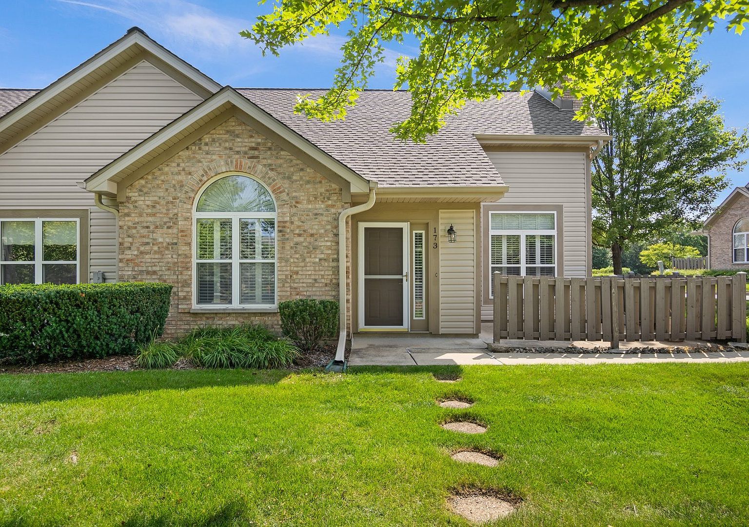 173 Canterbury Ct, Bloomingdale, IL 60108 Zillow