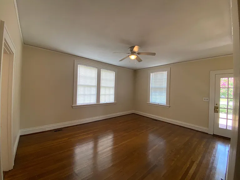 1209 Nash St NW #C — Photo 3