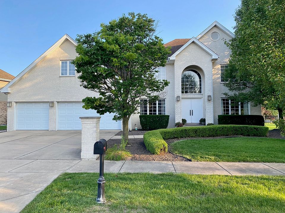 1st image of 5 E Grandview Dr