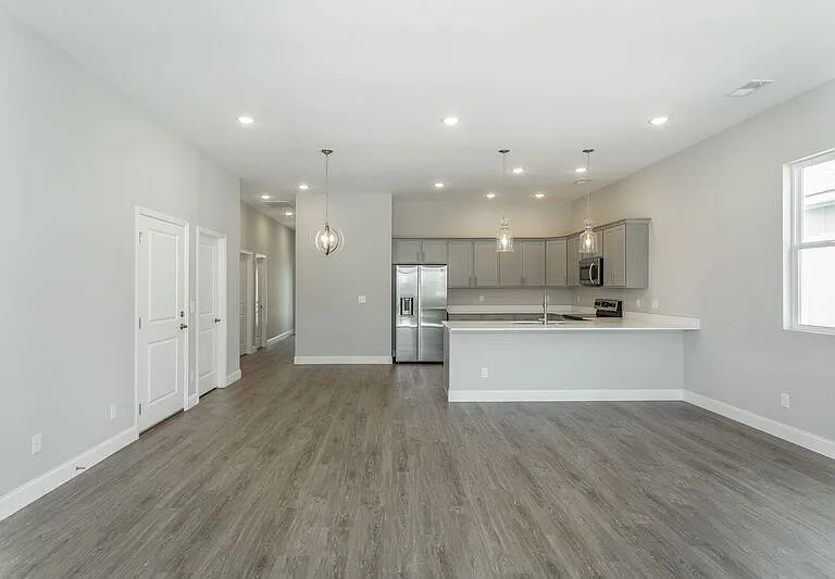 4727 Stunner Ln — Photo 4