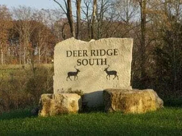 12860 Baker Ct, Crown Point, IN 46307