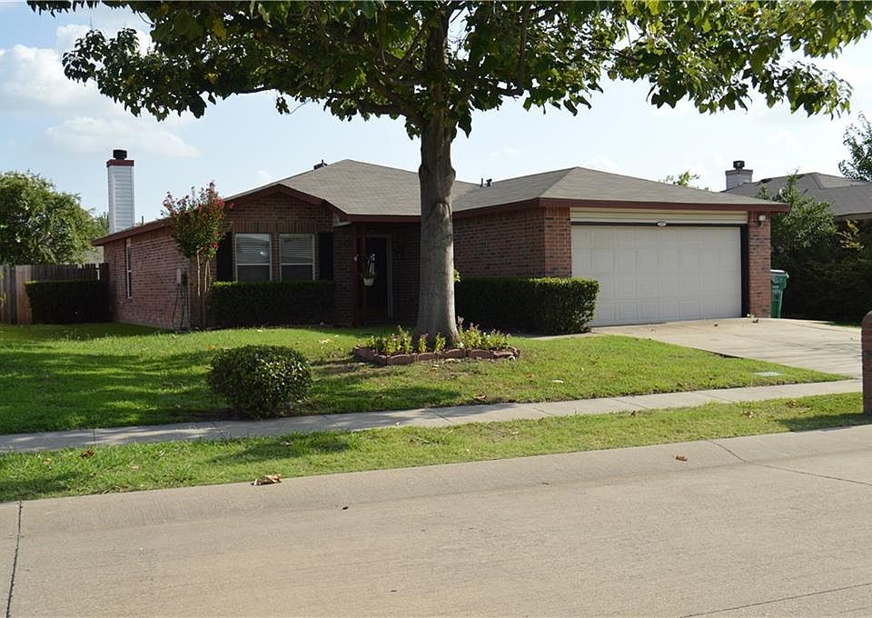 1st image of 4605 Wedgewood Dr