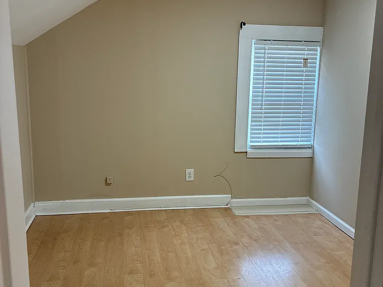 305 Penfield Pl #2 — Photo 11