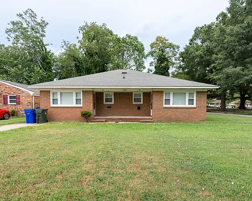 344 Woodview Ave #A Photo 1