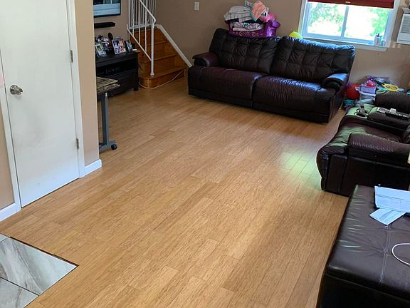 4th image of 205 Mosel Ave