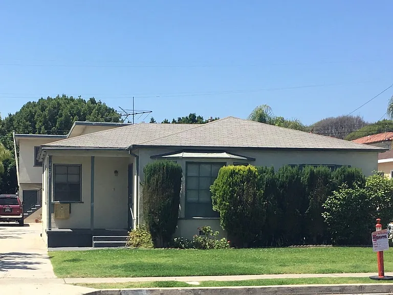 4221 Duquesne Ave — Photo 1