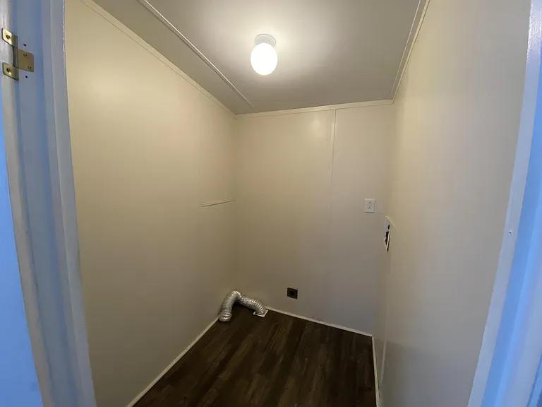 1709 Brown Place Dr — Photo 12