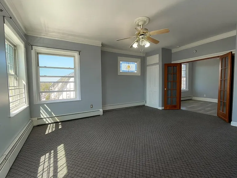 304 Fulton Ave #2 — Photo 4