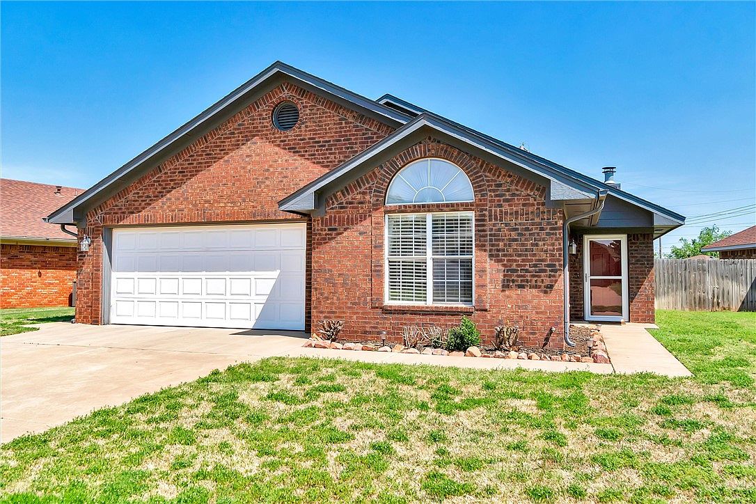 2812 N Towne Dr, Altus, OK 73521 Zillow