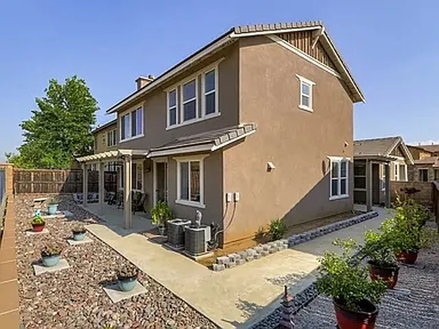 35462 Snead St — Photo 21