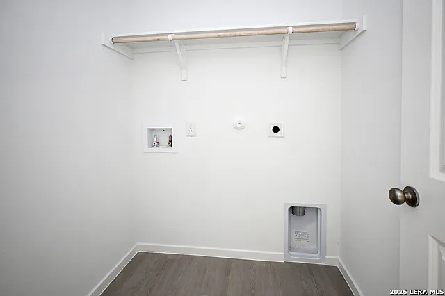 7603 Adam Star — Photo 3