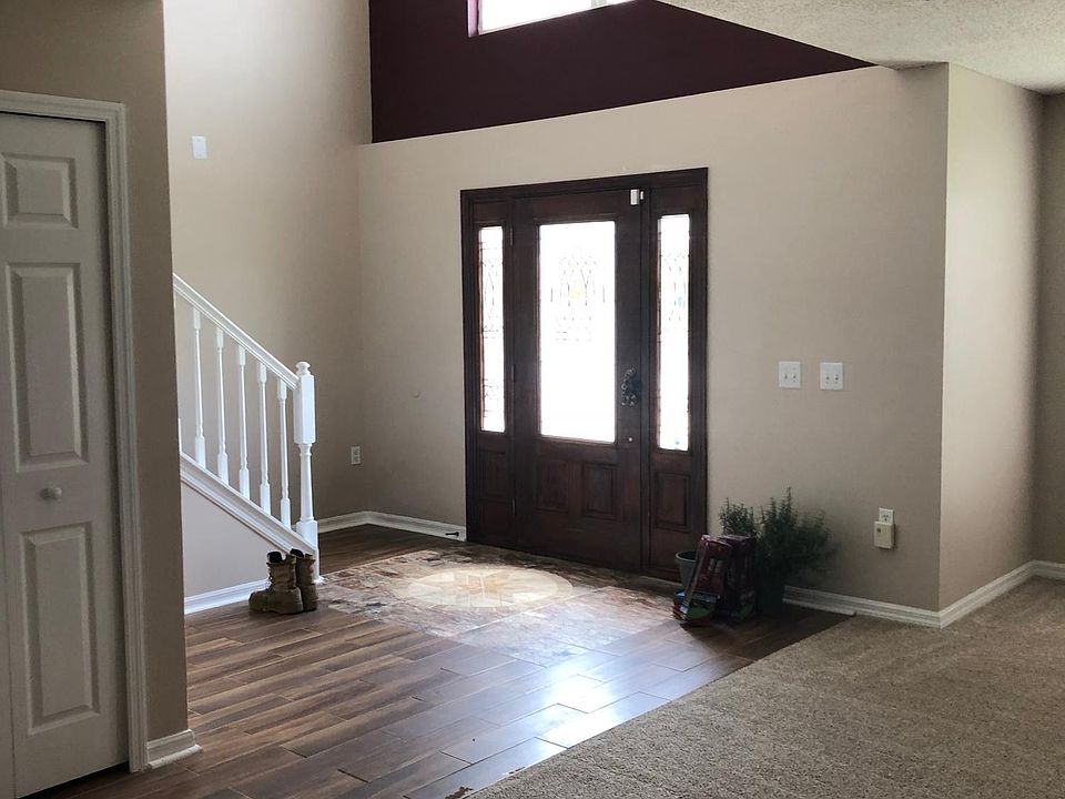 1st image of 7265 Oxfordshire Ave