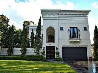 4911 Holly St, Bellaire, TX 77401