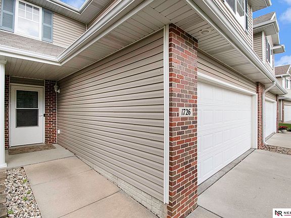 4th image of 1726 N 175th Plz