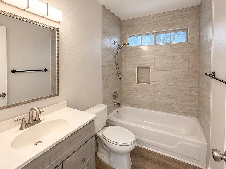 1900 Woodland Dr — Photo 22