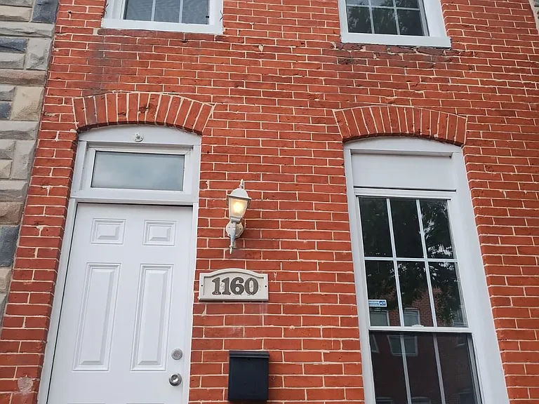 1160 Washington Blvd — Photo 1