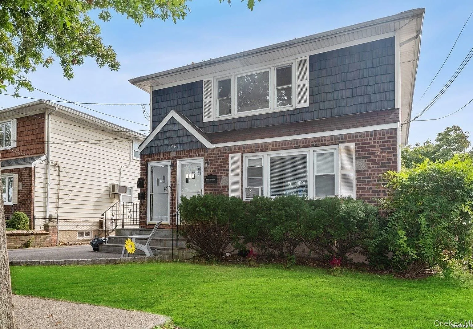 2 bed, 1.0 bath, 900 sqft, $2,900 — Photo 1