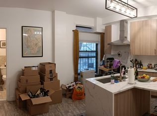 211 E Broadway #3E, New York, NY 10002