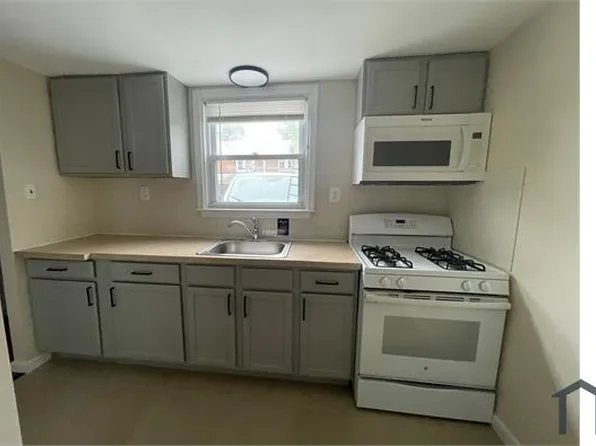 2619 Price St, Chester, PA 19013