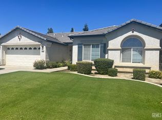 11210 Vista De Cally Dr, Bakersfield, CA 93311
