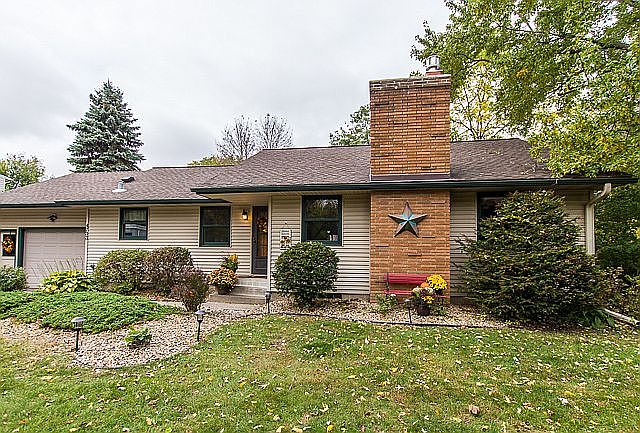 1st image of 4733 Sandra Ln