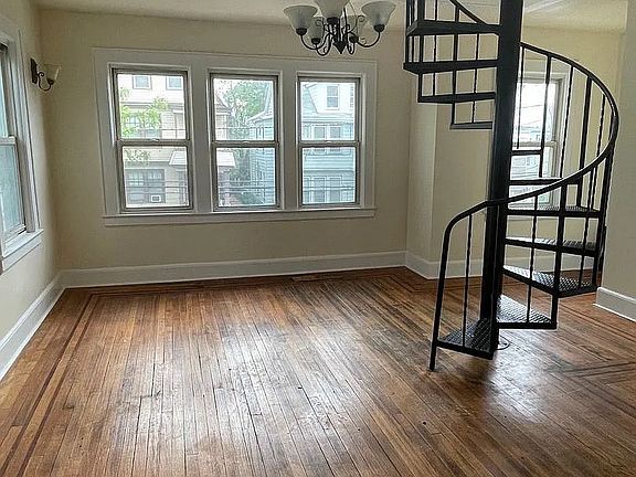 4th image of 24-26 Irving Ave Floor 2