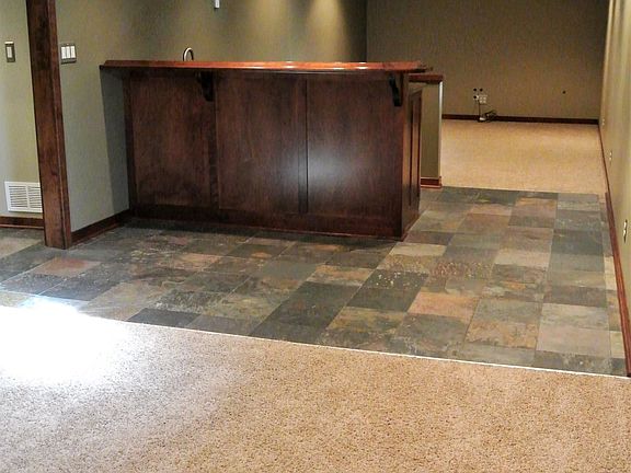 4th image of 511 Birchwood Dr