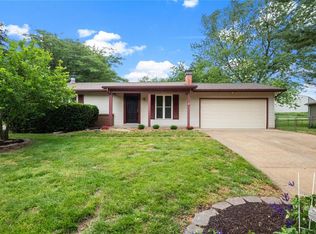 4007 San Fernando Ln, Saint Charles, MO 63304