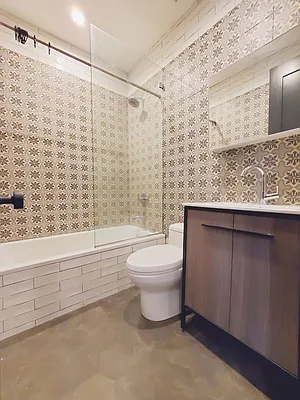 Rented by Sunshine Management Group, LLC | media 6