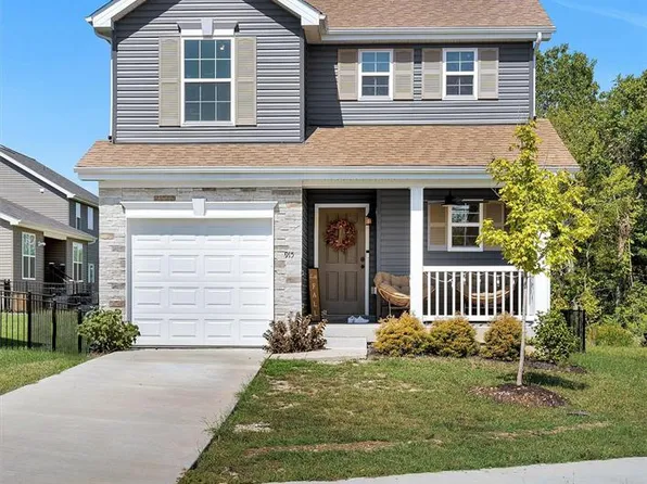 915 Walnut Point Dr, Imperial, MO 63052