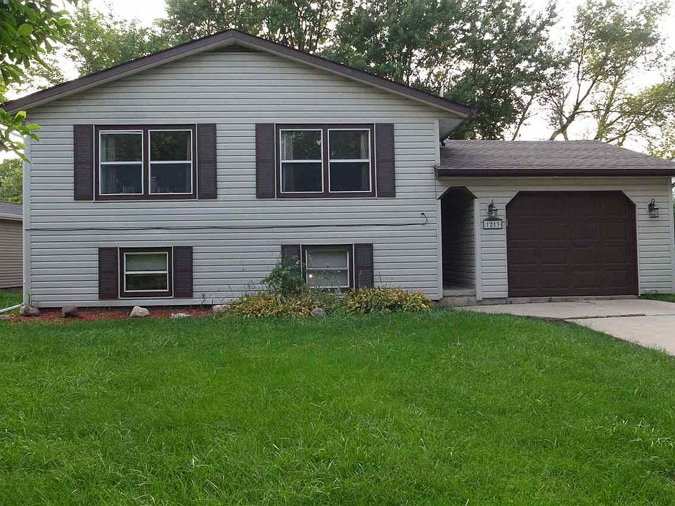 1st image of 1213 Arnold Ave