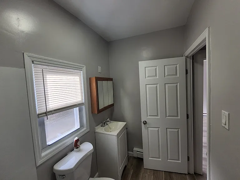 15 Fulton St #2 — Photo 8