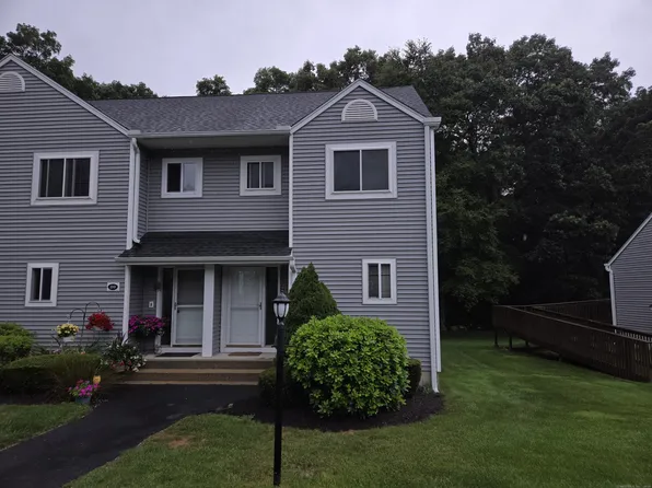 179 Stoneheights Drive #179, Waterford, CT 06385
