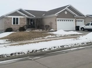 303 York St, Wilton, IA 52778