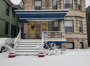 108 Clinton Ave #1, Oak Park, IL 60302