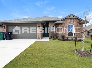 11004 NW 99th St, Yukon, OK 73099
