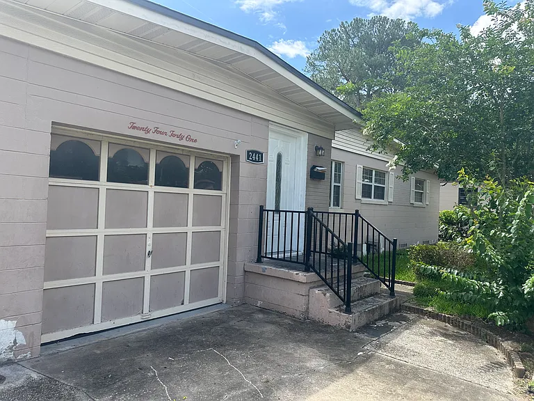 2441 Randy Rd — Photo 3
